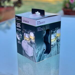 Tovolo Elements Gray Silicone Spheres and Jumbo Cube Shape Ice Trays